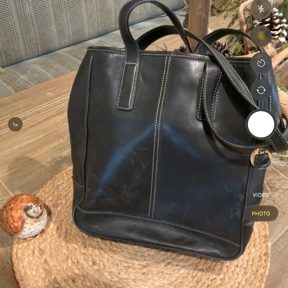 Coach Crossbody Purse Bag Black Leather, EUC - FINAL $